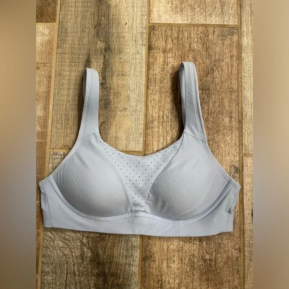 Lululemon Run Times Bra 34B Pale Blue - Picture 3 of 6